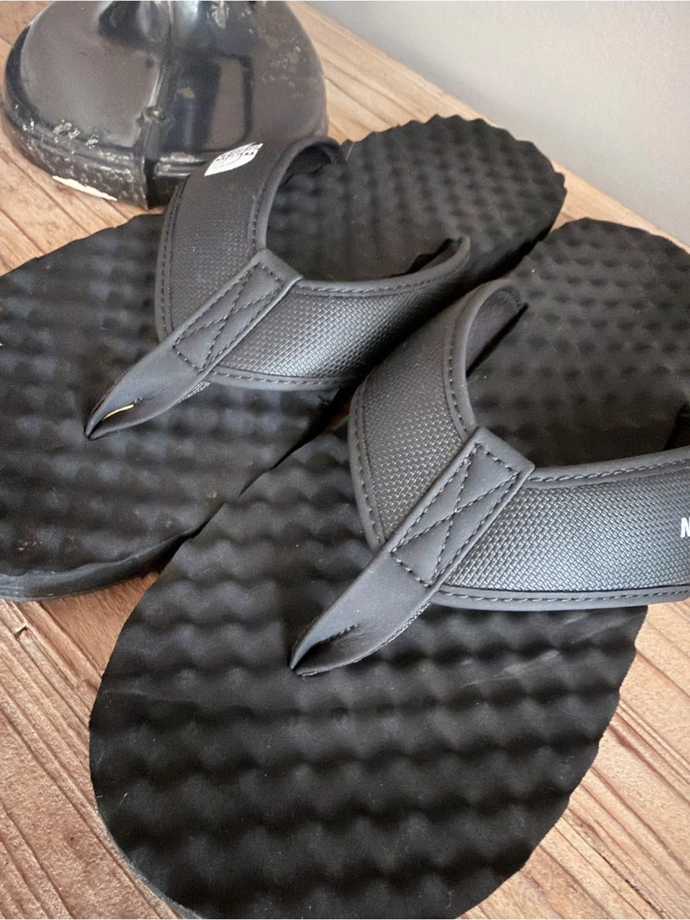 Men’s North Face Base Camp Black Slip On Sandal Flip Flops Chunky Size 11